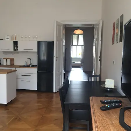 Apartment Apartman Ii. Udolni